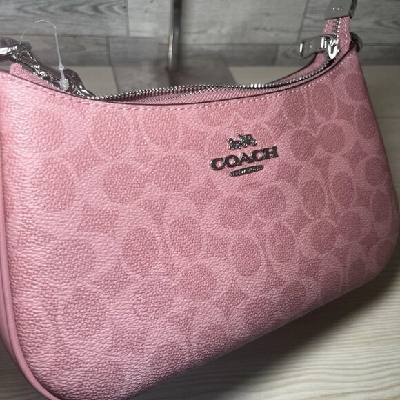 NWT Coach! Teri Shoulder Bag In Signature Canvas 🎀 Dusty Pink🎀 - Picture 4 of 5